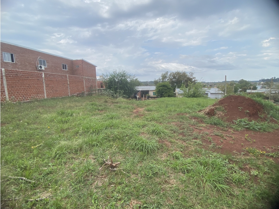 VENDO TERRENO 8,98 X 30 ITAEMBE MINI POSADAS — foto 2