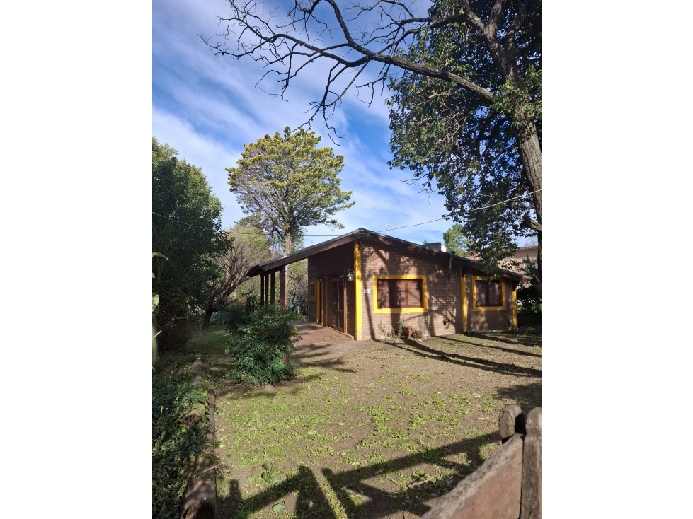 Venta de casa en Albahacas - 2