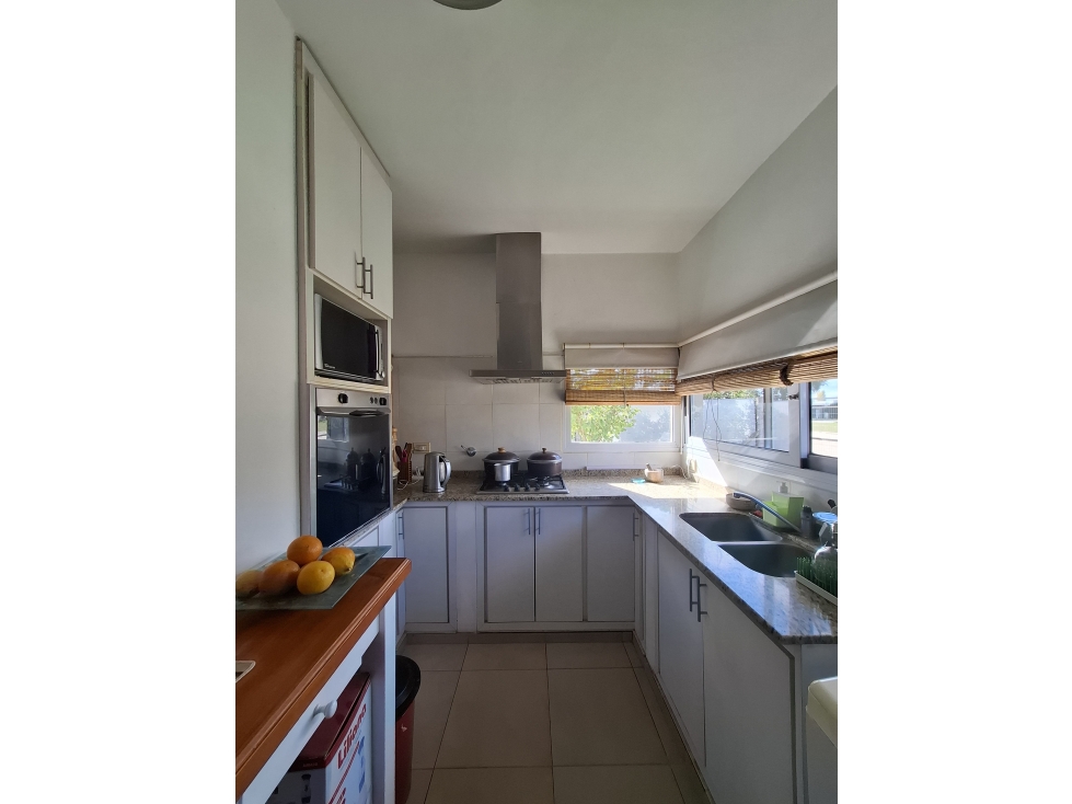 Casa de Categoría en Venta en los Caciques - 4