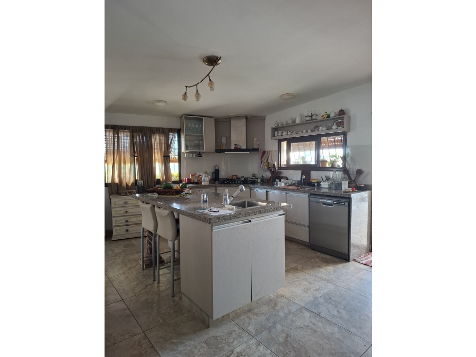 Se vende hermosa casa en Barrio Los Tilos - 3