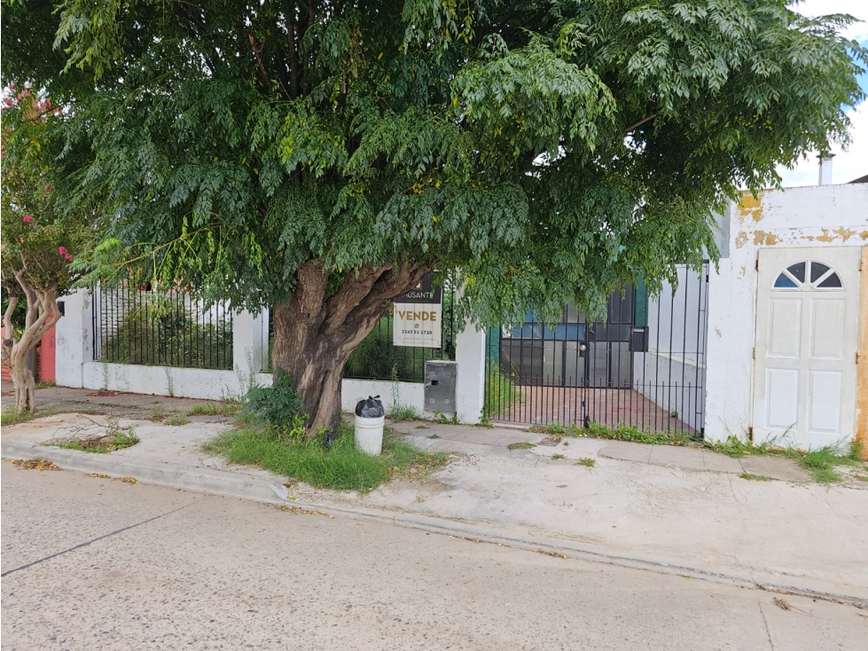 CASA EN VENTA - 1
