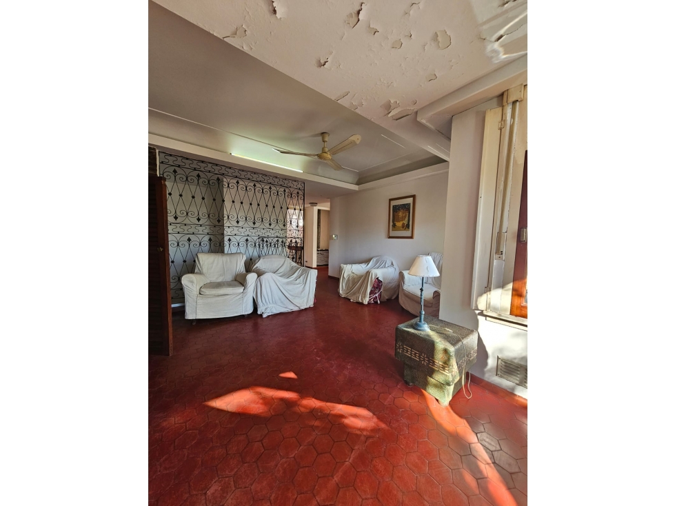 CASA CÉNTRICA EN VENTA - 5