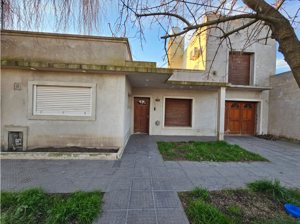 CASA EN VENTA - 2