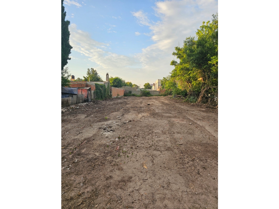 LOTE EN VENTA - 2