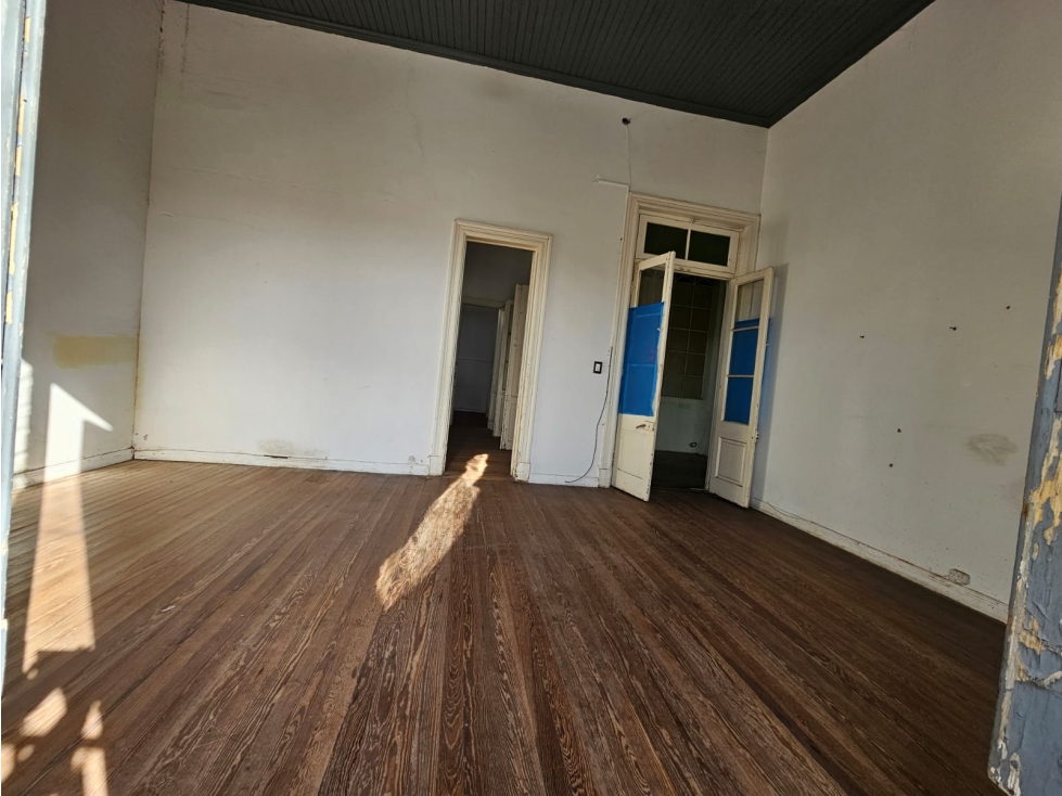 CASA ANTIGUA EN VENTA - 3