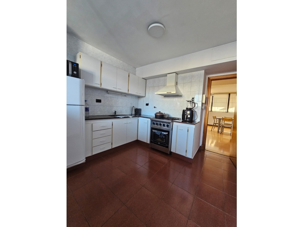 DEPARTAMENTO EN VENTA - 4