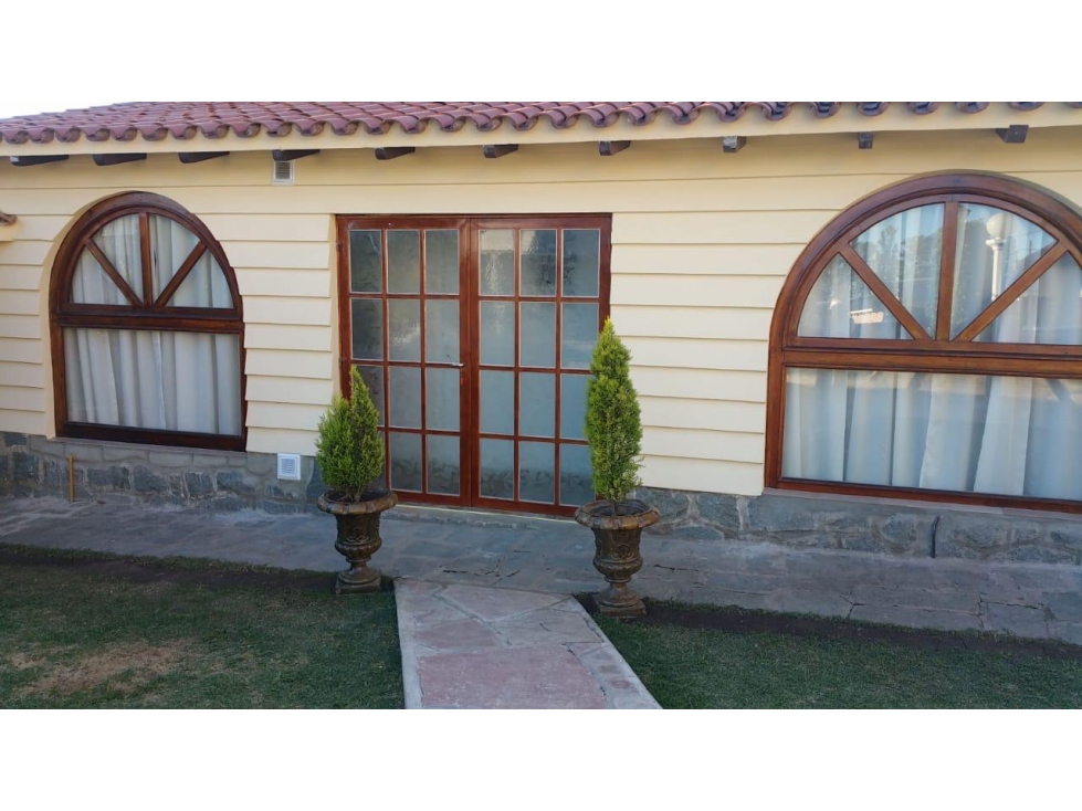 VENTA- CASONA 4 DORMITORIOS- VILLA EDEN - 3