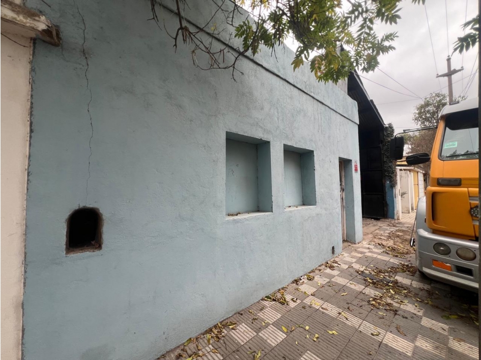 VENTA- GALPÓN 314M2- YOFRE SUD - 1