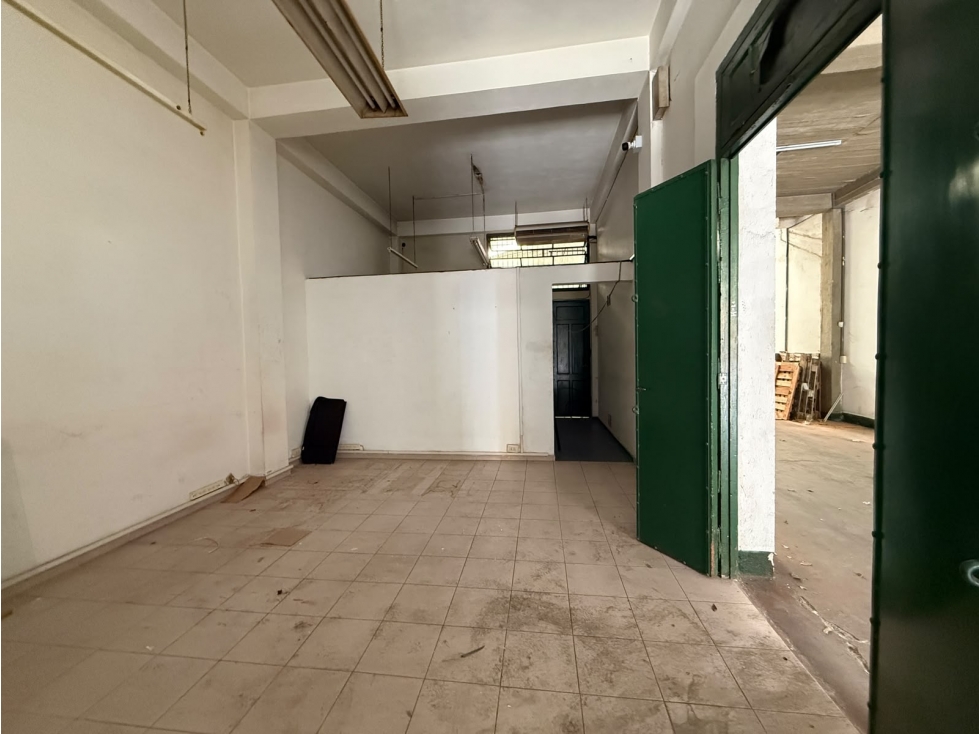 VENTA- GALPÓN 289M2- B° PROVIDENCIA - 5