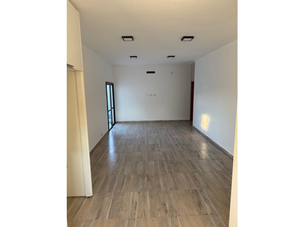 VENTA- DÚPLEX 2 DORMITORIOS- BARRIO NORTE - 3
