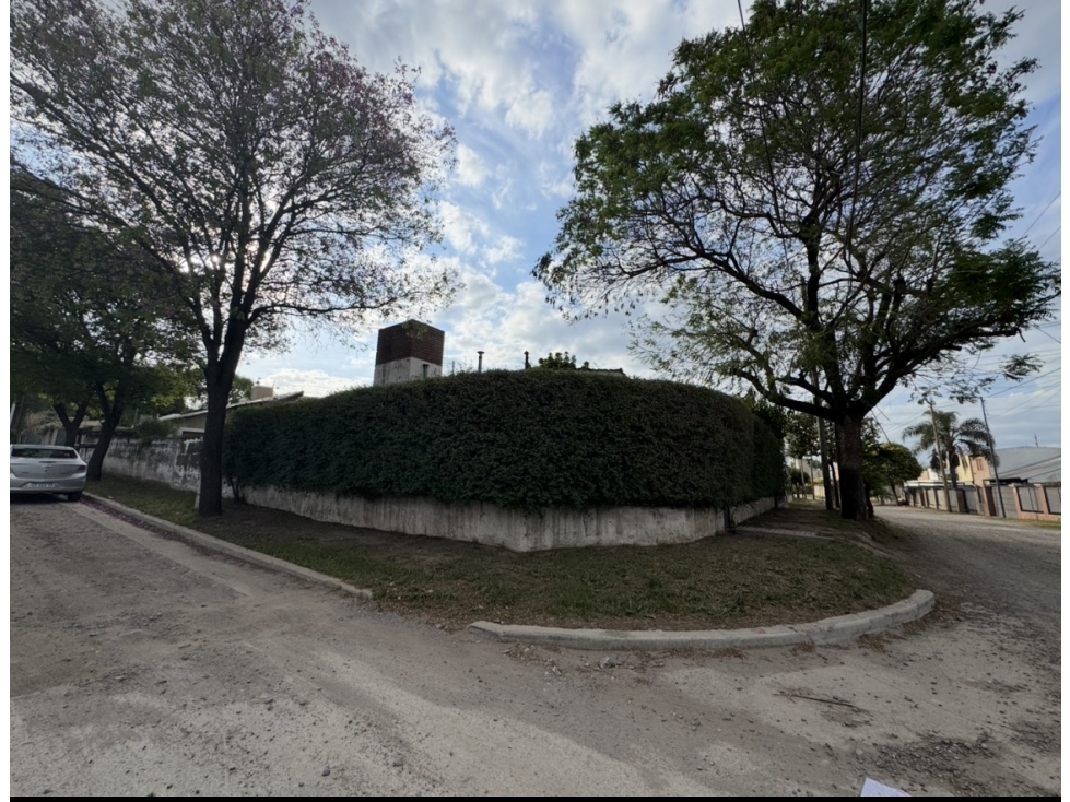 VENTA- CASA 2 DORMITORIOS- VILLA ALLENDE