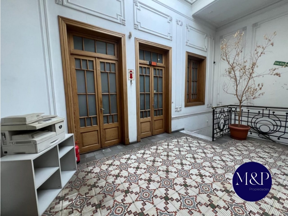 VENTA EDIFICIO 7 PISOS DE OFICINAS + CASA- BARRIO CENTRO - 6