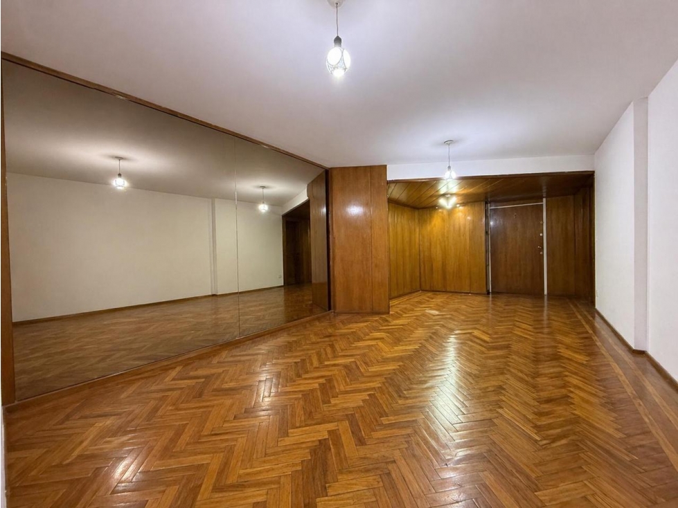 VENTA- DEPARTAMENTO 3 DORMITORIOS CON COCHERA- NUEVA CÓRDOBA — foto 2