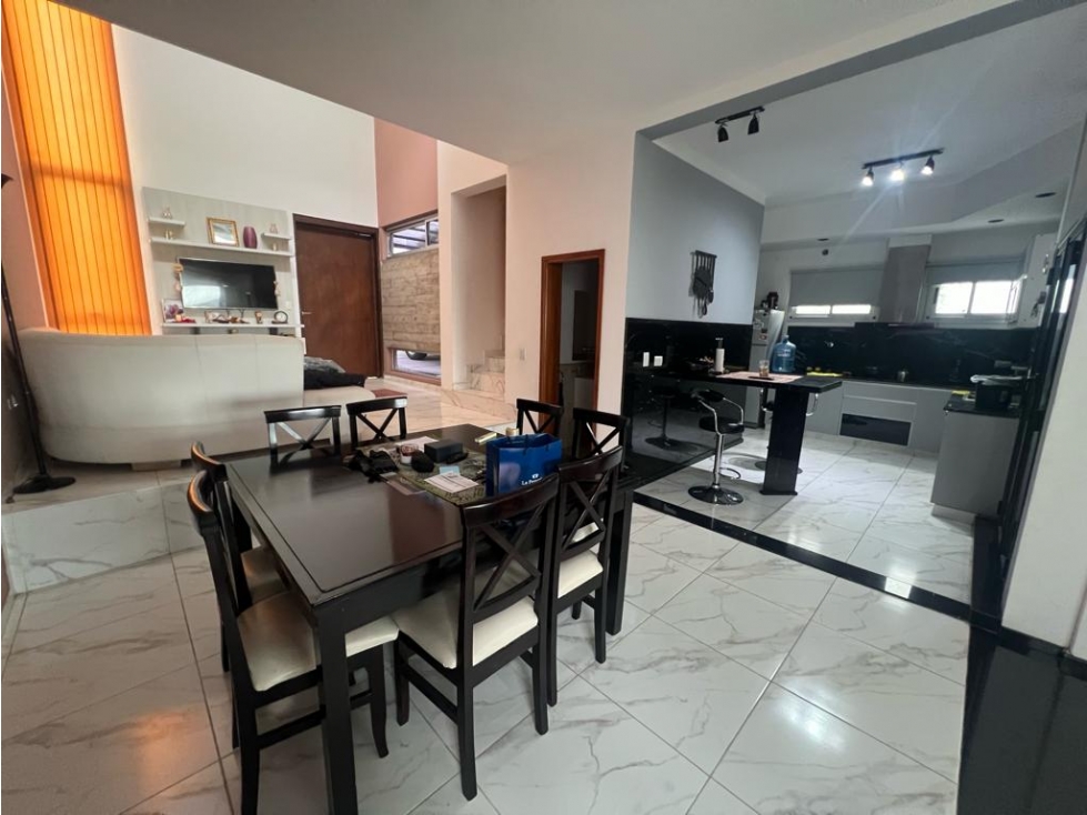 VENTA- CASA 3 DORMITORIOS- LA ESTANZUELA 2 - 6
