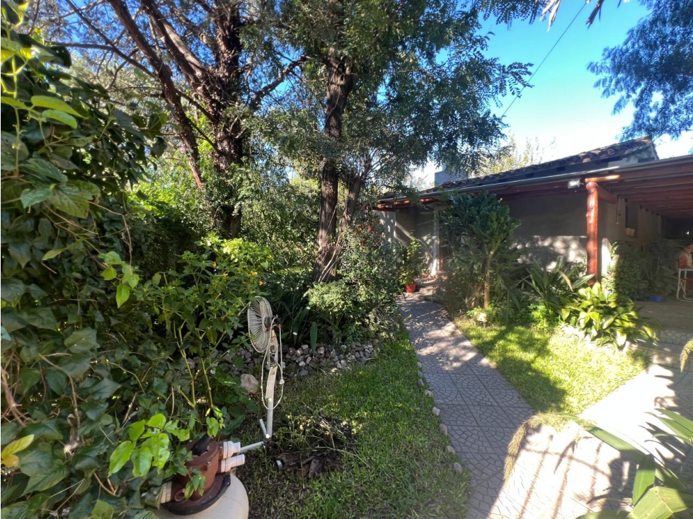 VENTA- CASA 3 DORMITORIOS- UNQUILLO - 4