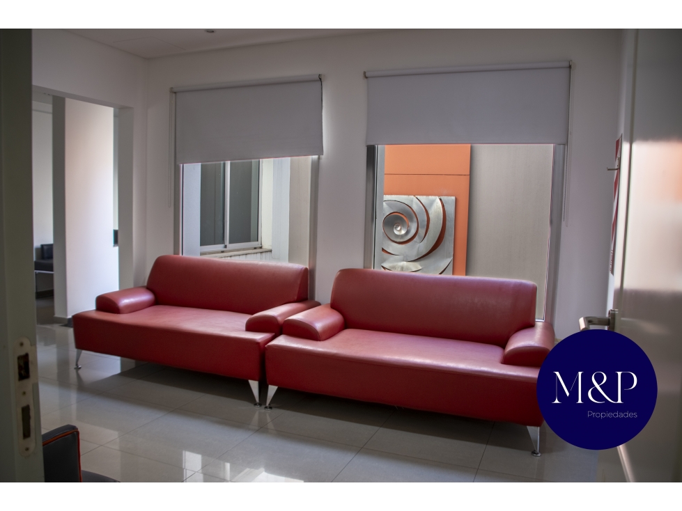 VENTA- CLÍNICA DE CIRUGÍA ESTÉTICA- VILLA CABRERA - 4
