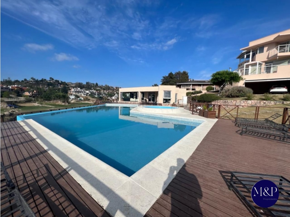 VENTA- CASA 3 DORMITORIOS- RESIDENCIAS DEL LAGO - 1