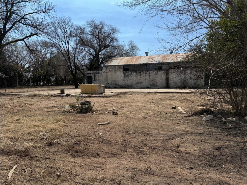VENTA- GALPÓN INDUSTRIAL- QUINTAS DE FERREYRA - 3