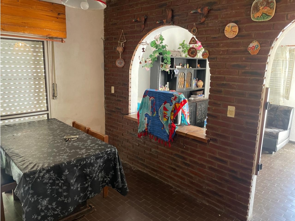 chalet- Dos viviendas y garaje ideal para dos familias — foto 6