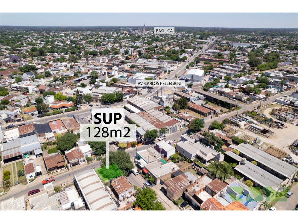 VENTA ESQUINA COMERCIAL - 4