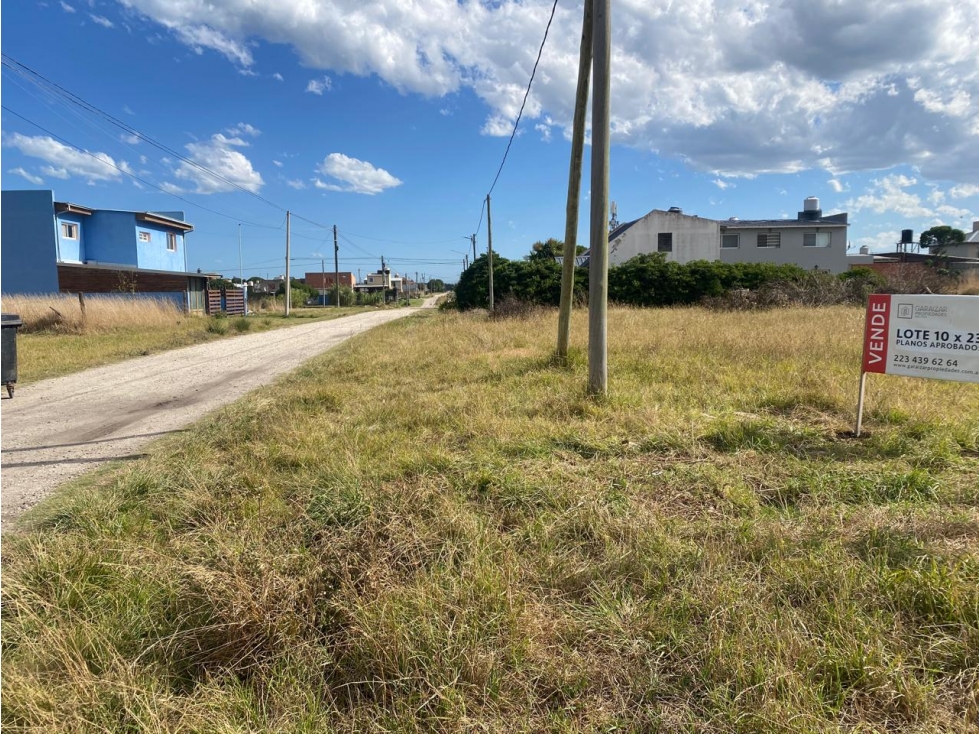 Lote con vista al mar - 2