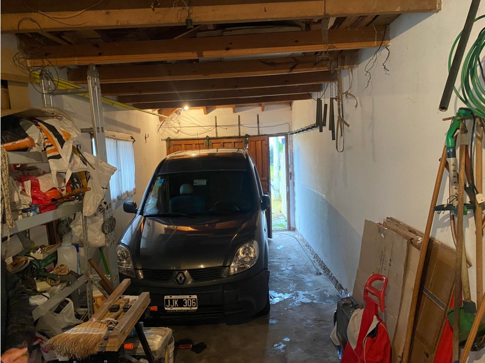Chalet Cuatro Dormitorios Barrio Las Avenidas — foto 6