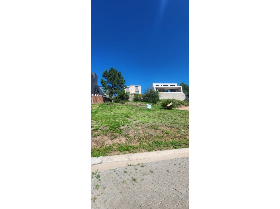 LOTE EN BECCIU . VILLA CARLOS PAZ - 1