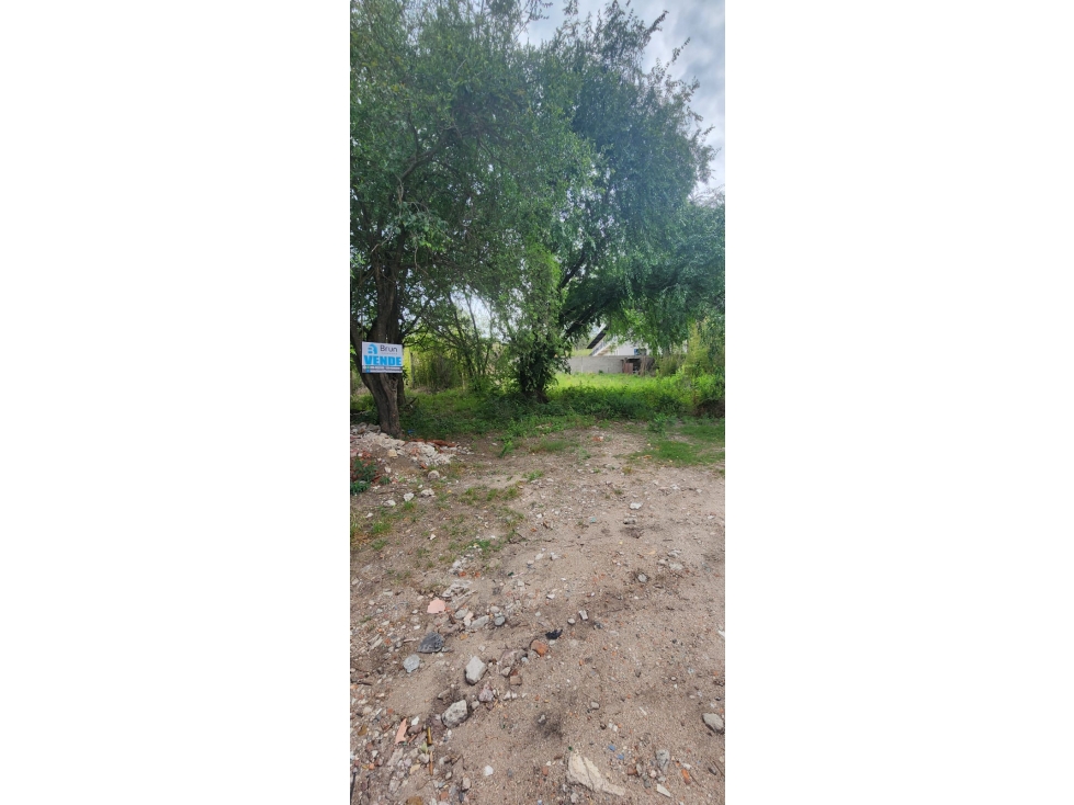 LOTE EN ZONA BECCIU. VILLA CARLOS PAZ - 1