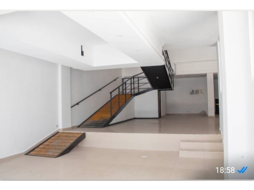 LOCAL CENTRICO 250MTS2 - 2
