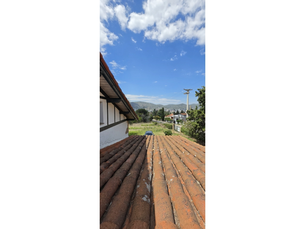 LOTE 1 HECTAREA CON CASONA - CALLE ALSINA - VILLA CARLOS PAZ - 2