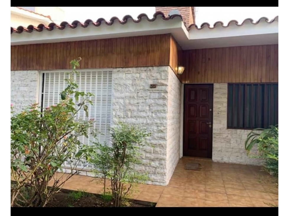 Casa 3 Dormitorios - Carlos Paz - 2