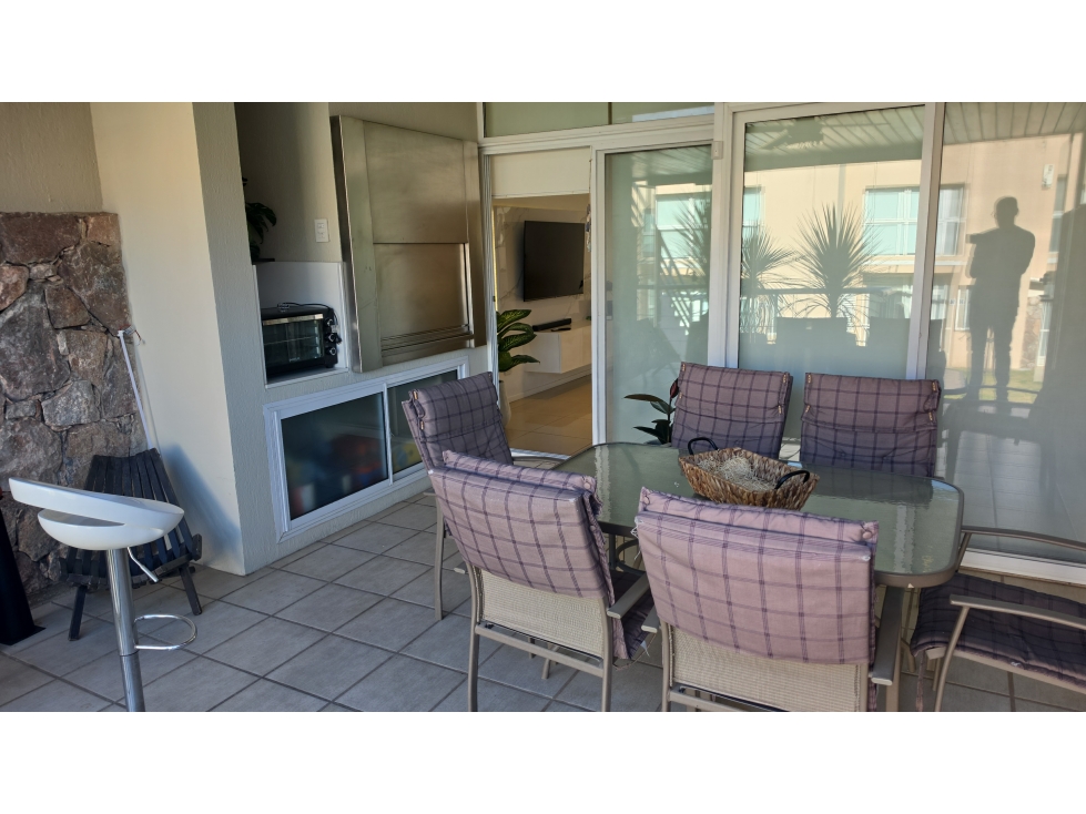 Dúplex de Categoría en Residencias del Lago - 4