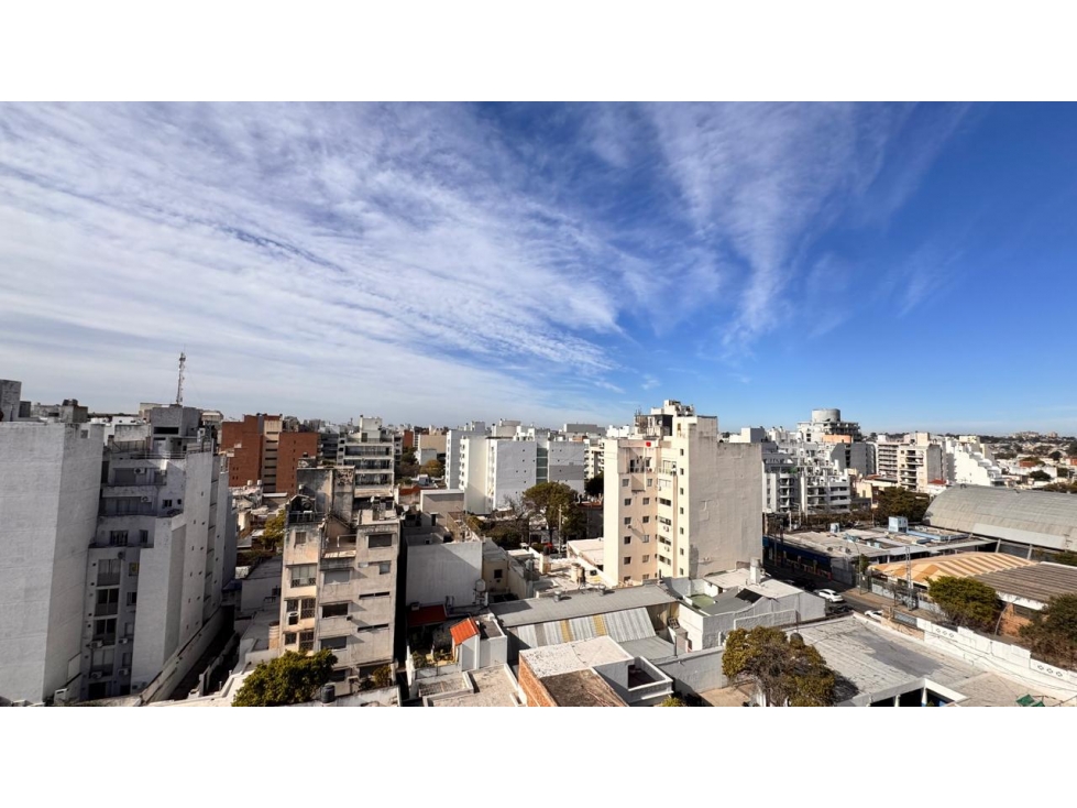 DEPARTAMENTO EN VENTA 1 DORMITORIO - B° Gral Paz - 5