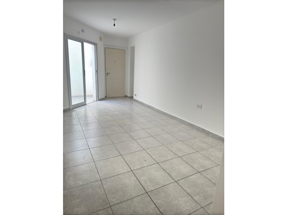 Depto. Planta Baja Con patio (alquilado) — foto 3