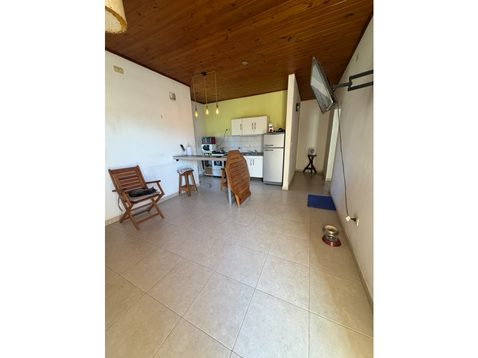 CASA EN BARRIO PARQUE LASA - 5