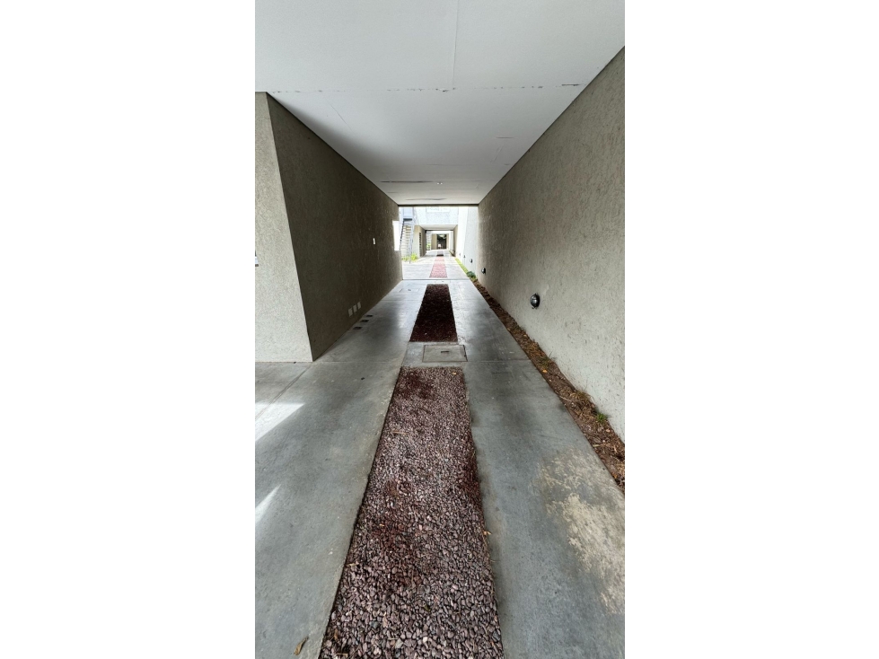 VENTA DEPARTAMENTOS EN COMPLEJO - LUJAN BS AS - 2