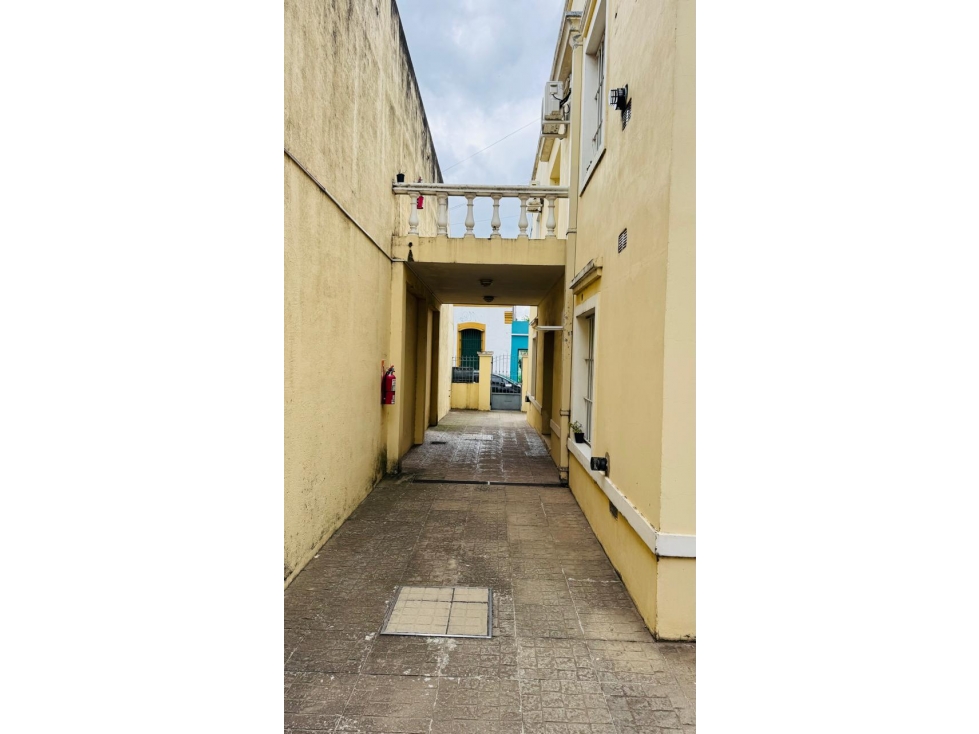 VENTA DEPARTAMENTO 2 AMB EN CALLE ITALIA 727 APTO CREDITO HIPOTECARIO — foto 2