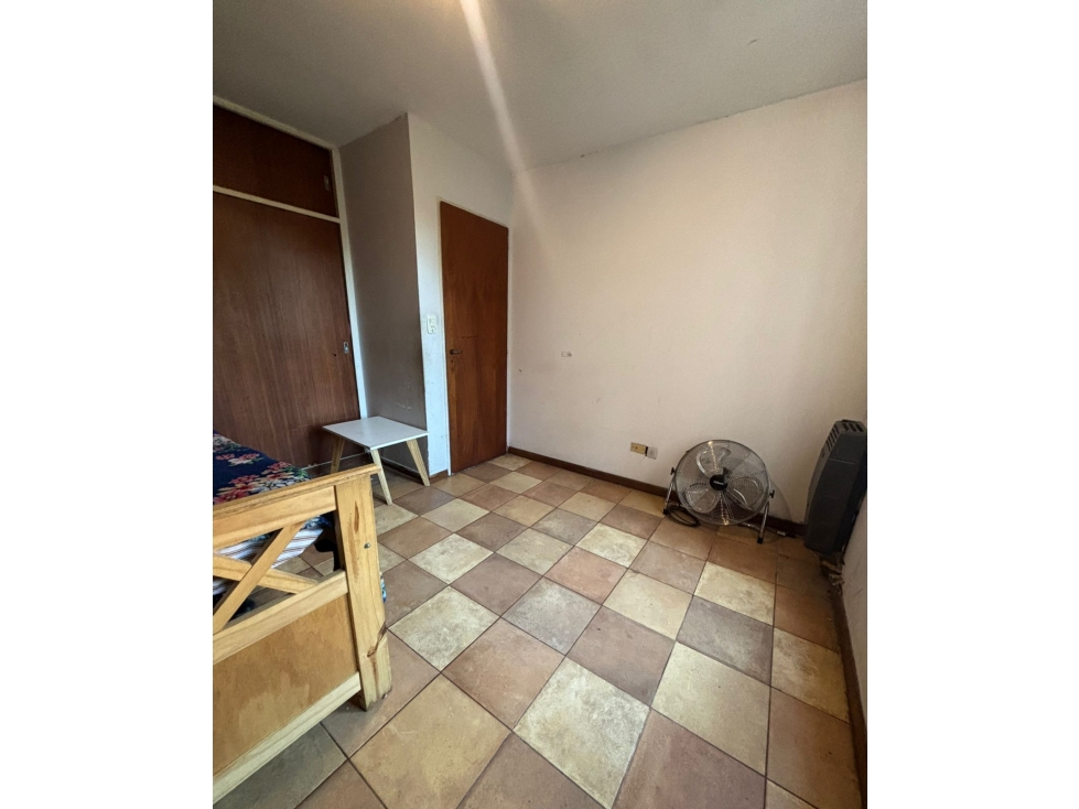 VENTA CASA EN BARRIO EL TREBOL DONATTI 1035 APTA CREDITO — foto 3