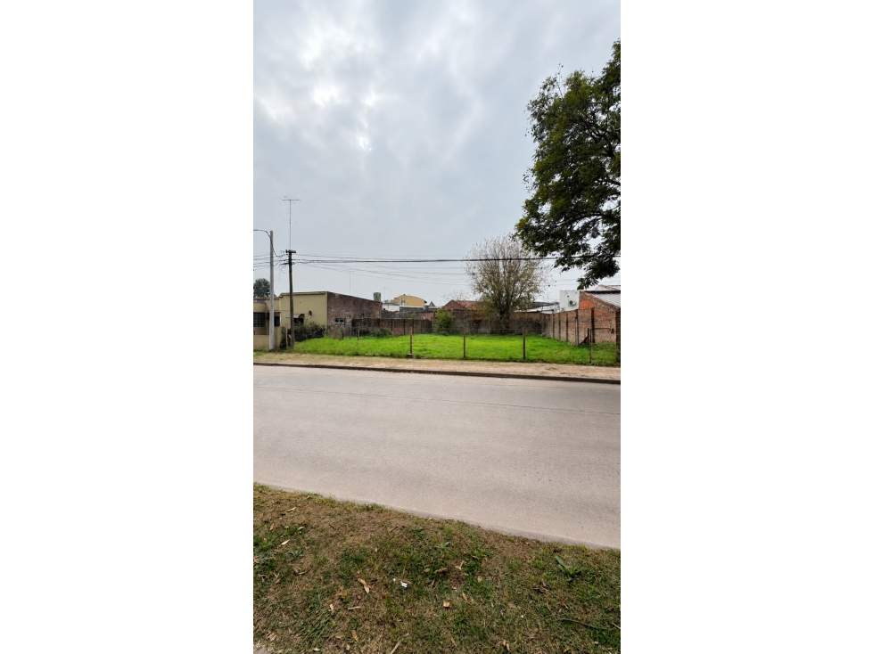 VENTA LOTE EN CALLE LAS HERAS - 3