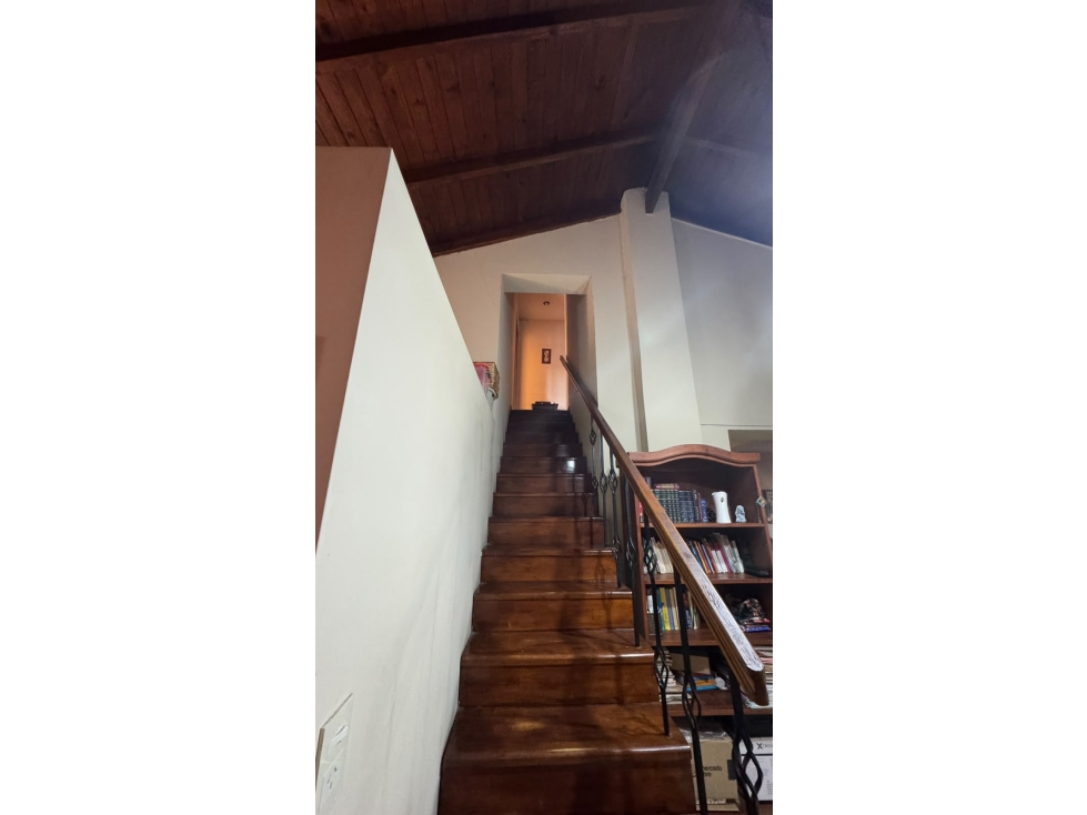 VENTA CASA APTA CREDITO HIPOTECARIO EN BARRIO EL MIRADOR - 4