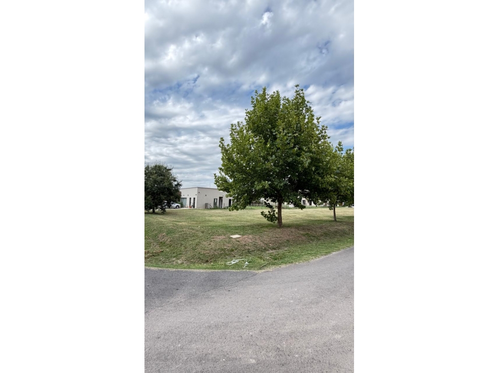 VENTA DE LOTE EN BARRIO CERRADO LA CONCEPCION — foto 4