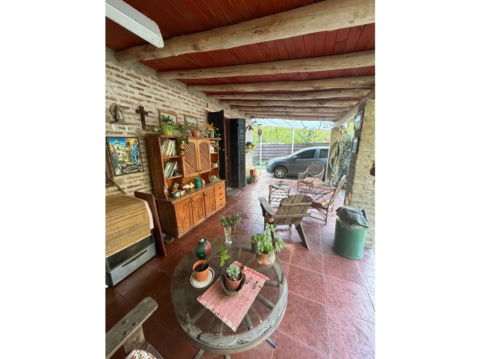VENTA CASA QUINTA EN BARRIO CASUALINAS APTA CREDITO HIPOTECARIO - 4