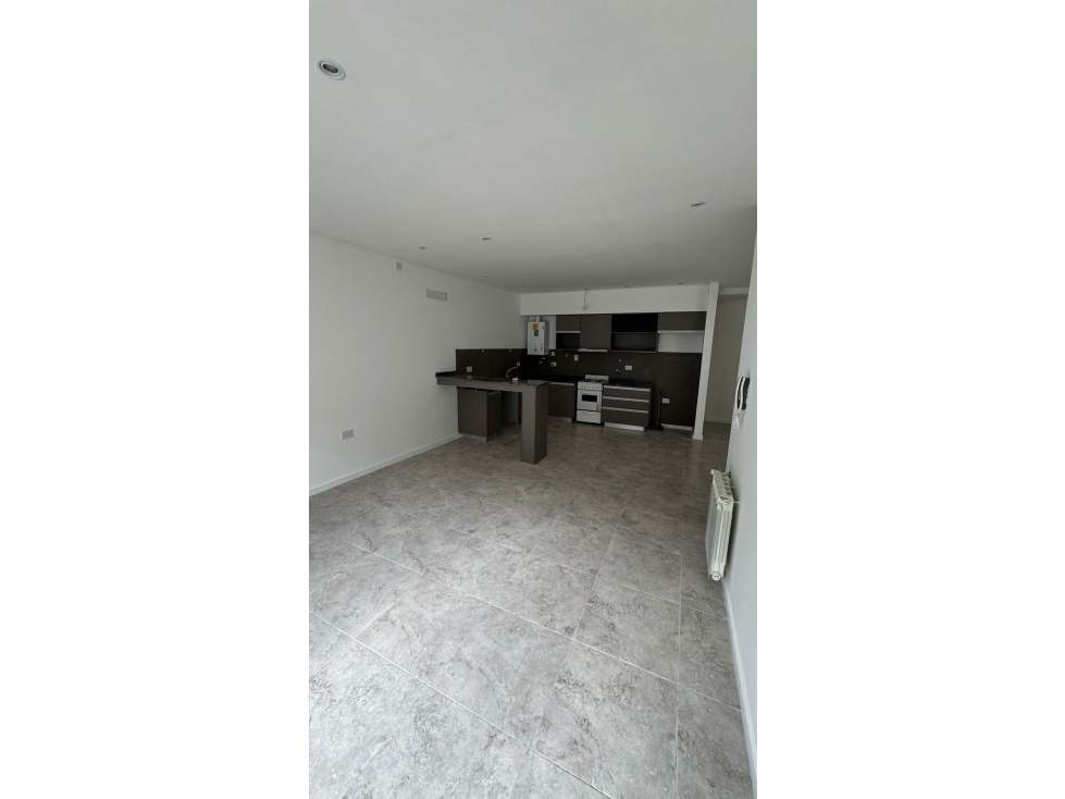 VENTA DEPARTAMENTOS EN COMPLEJO - LUJAN BS AS - 3