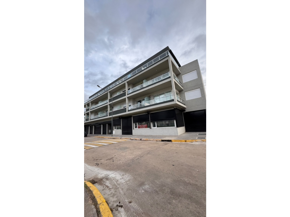 VENTA O ALQUILER LOCAL EN EDIFICIO ESTACION PALMIER - 5