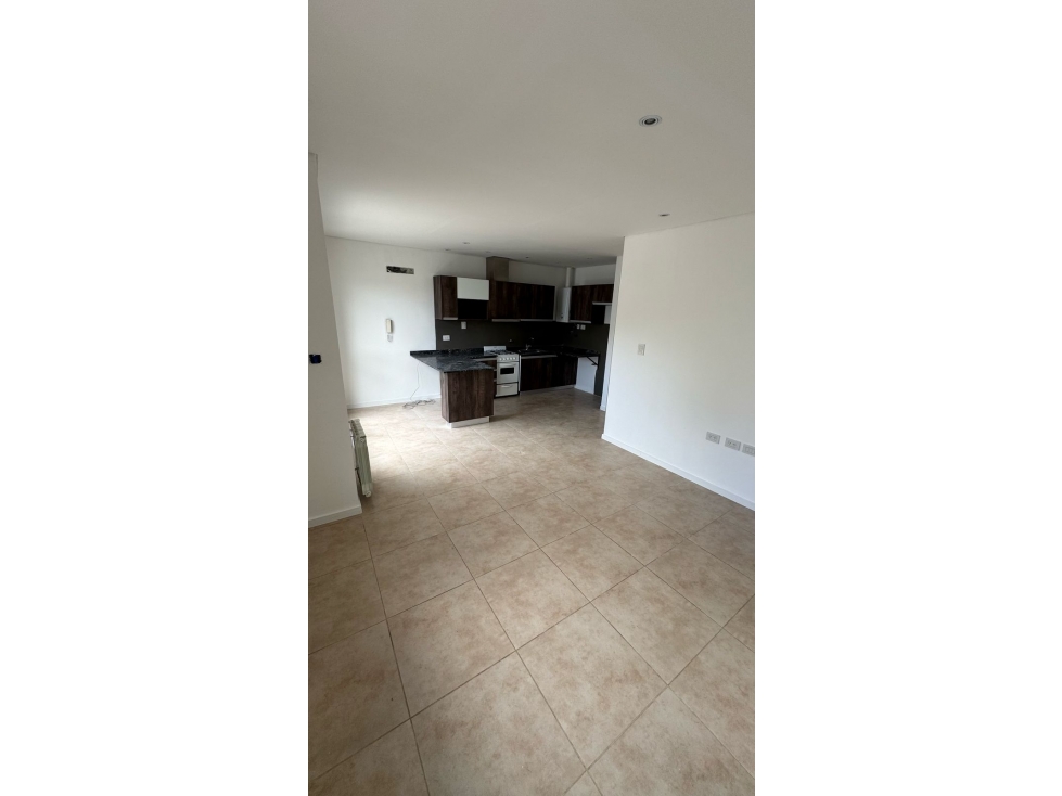 VENTA DEPARTAMENTOS EN COMPLEJO - LUJAN BS AS - 4