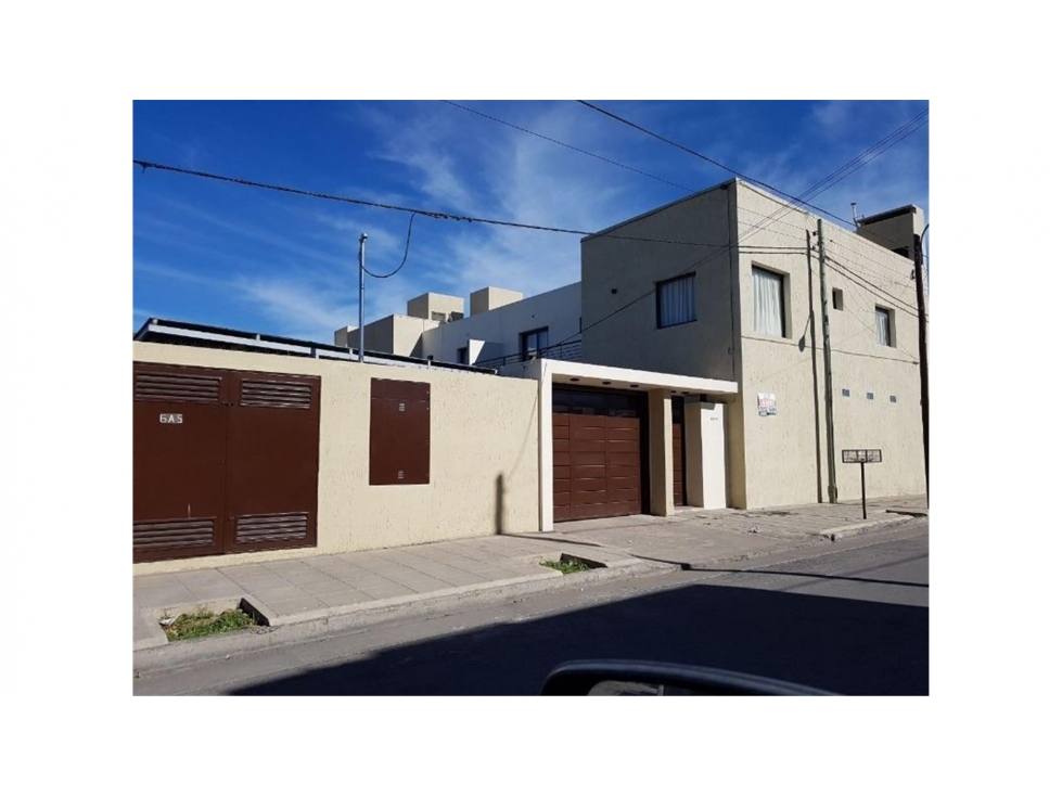 DUPLEX EN COMPLEJO CERRADO - A 500 MTS DINO RUTA 20