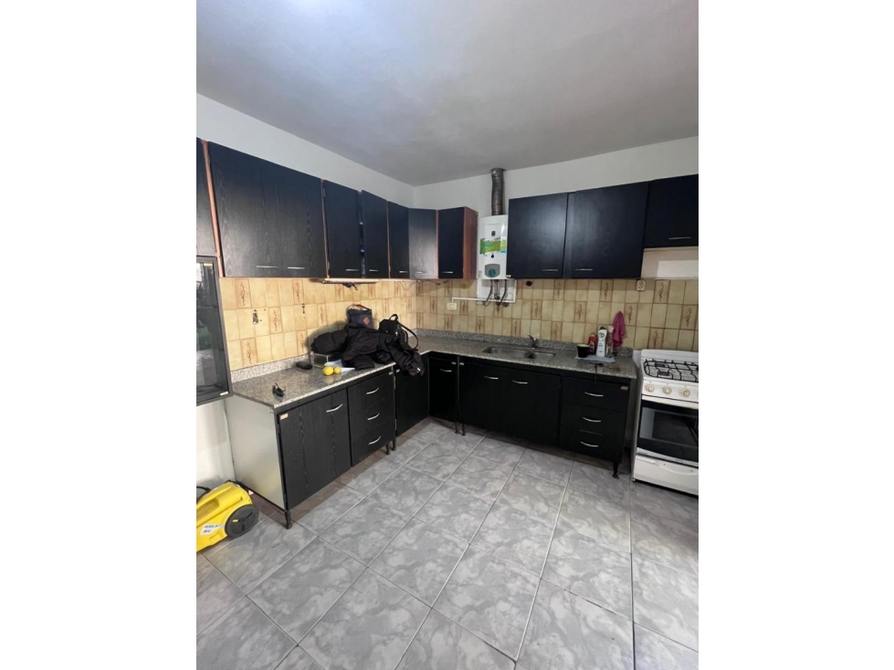 APTO CREDITO! YOFRE NORTE! 3 DORMITORIOS 2 BAÑOS ESTAR QUINCHO JARDIN — foto 3