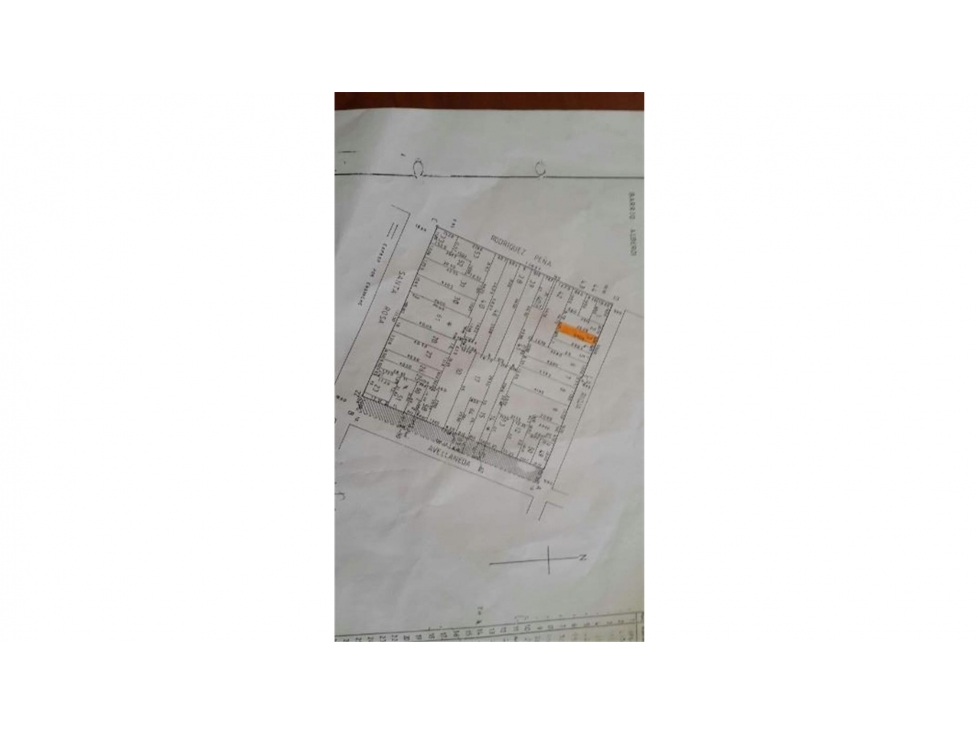 OPORTUNIDAD INVERSOR - LOTE EN ZONA CENTRO - 5