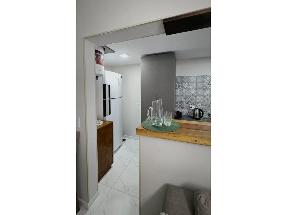 Espectacular departamento reciclado y amoblado - 6