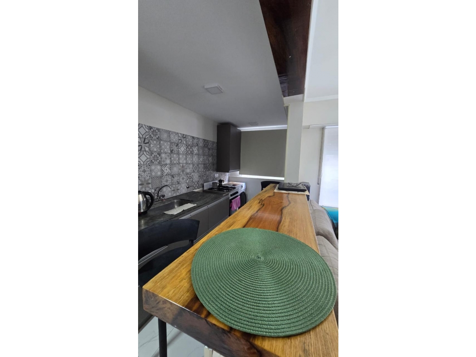 Espectacular departamento reciclado y amoblado - 3